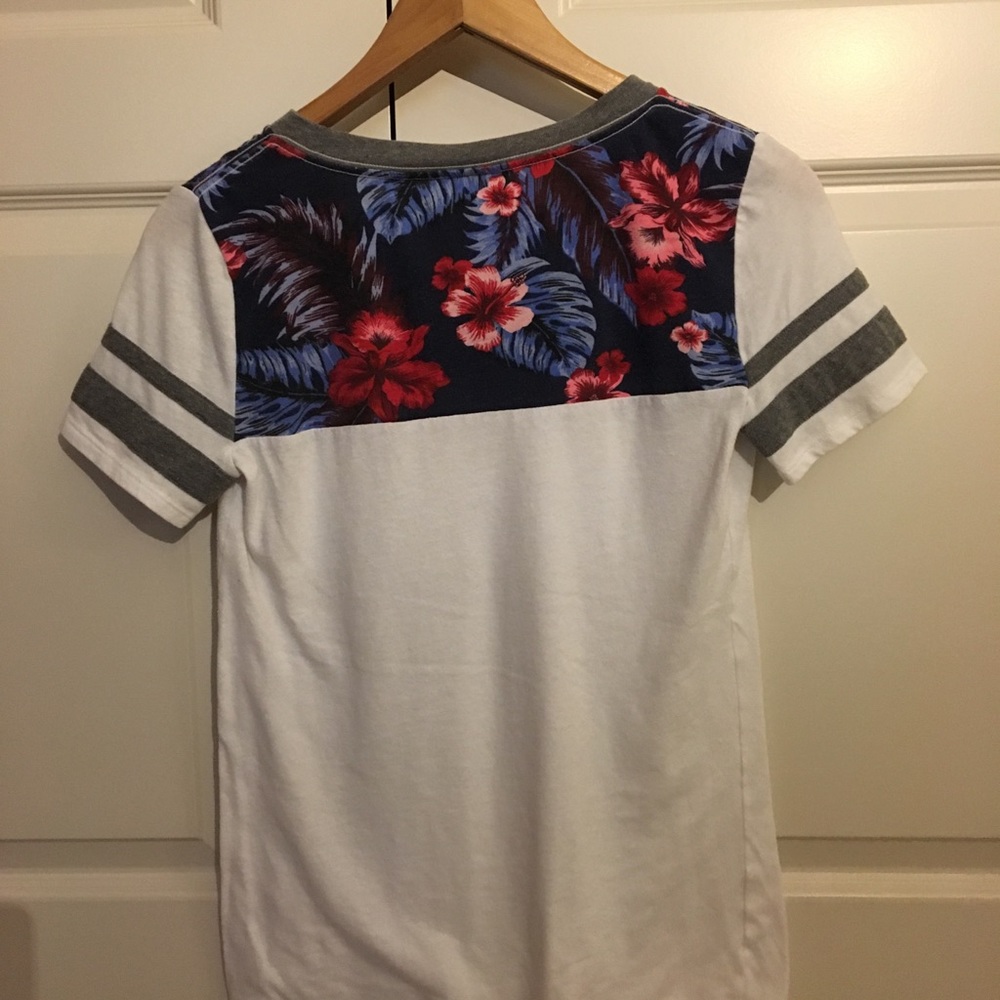 Floral and sequins T shirt by PINK - Picture 3 of 3